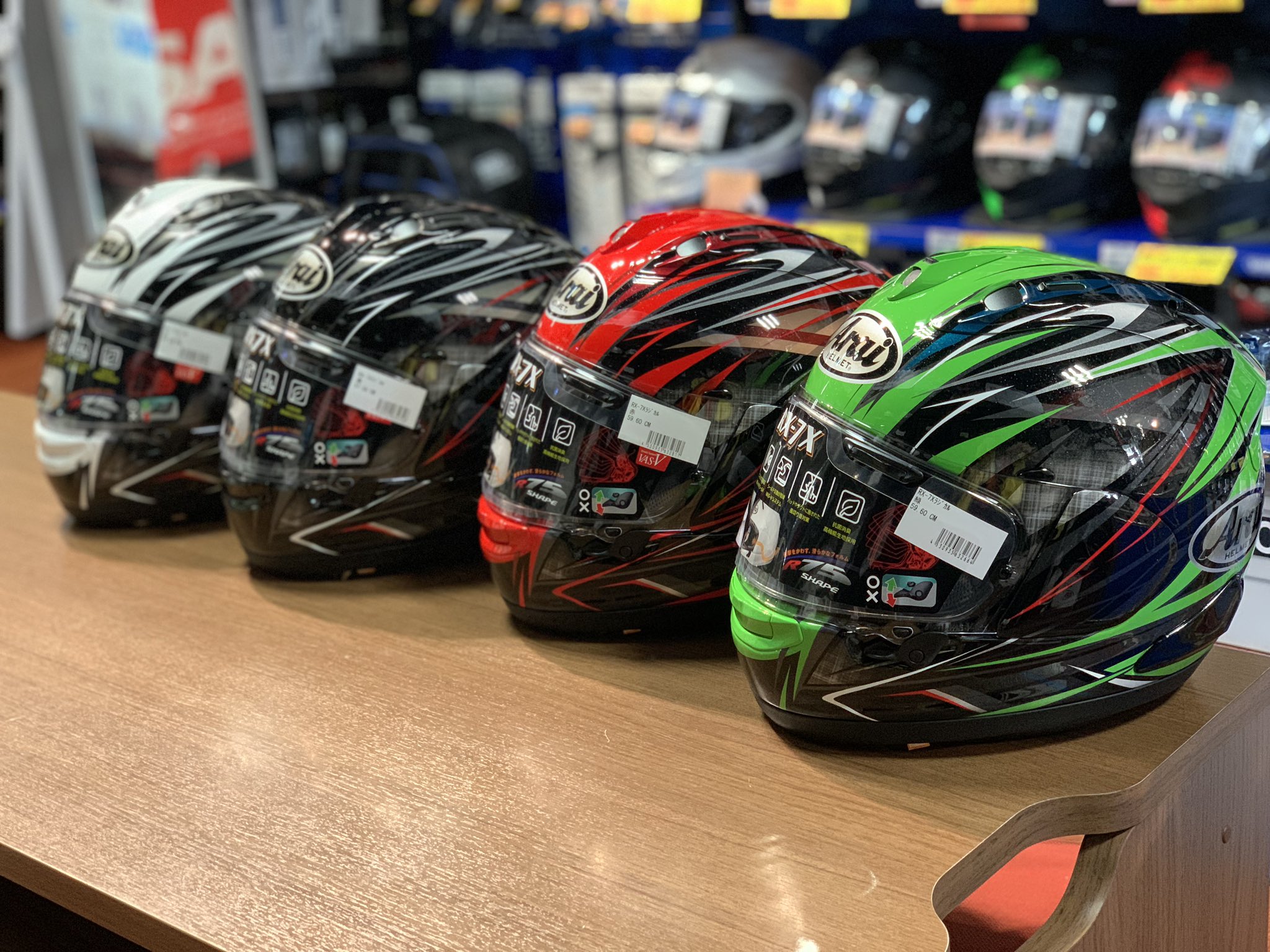 過激なヘルメット | しゃぼん玉 -Shabondama-