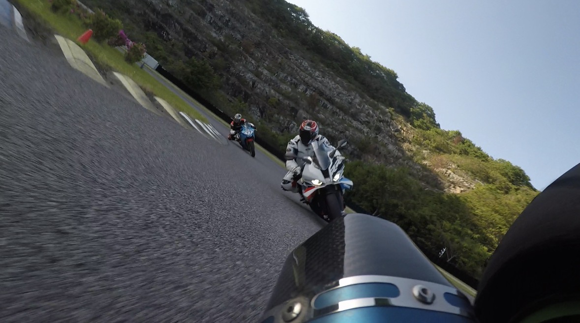 Araiの新色とArai納ヘル＆ポテンシャル高めの250cc | しゃぼん玉