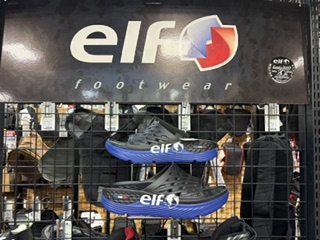 新入荷elfサンダル！！